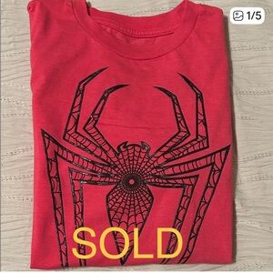BOYS Marvel Red Spider Graphic Tee. XL